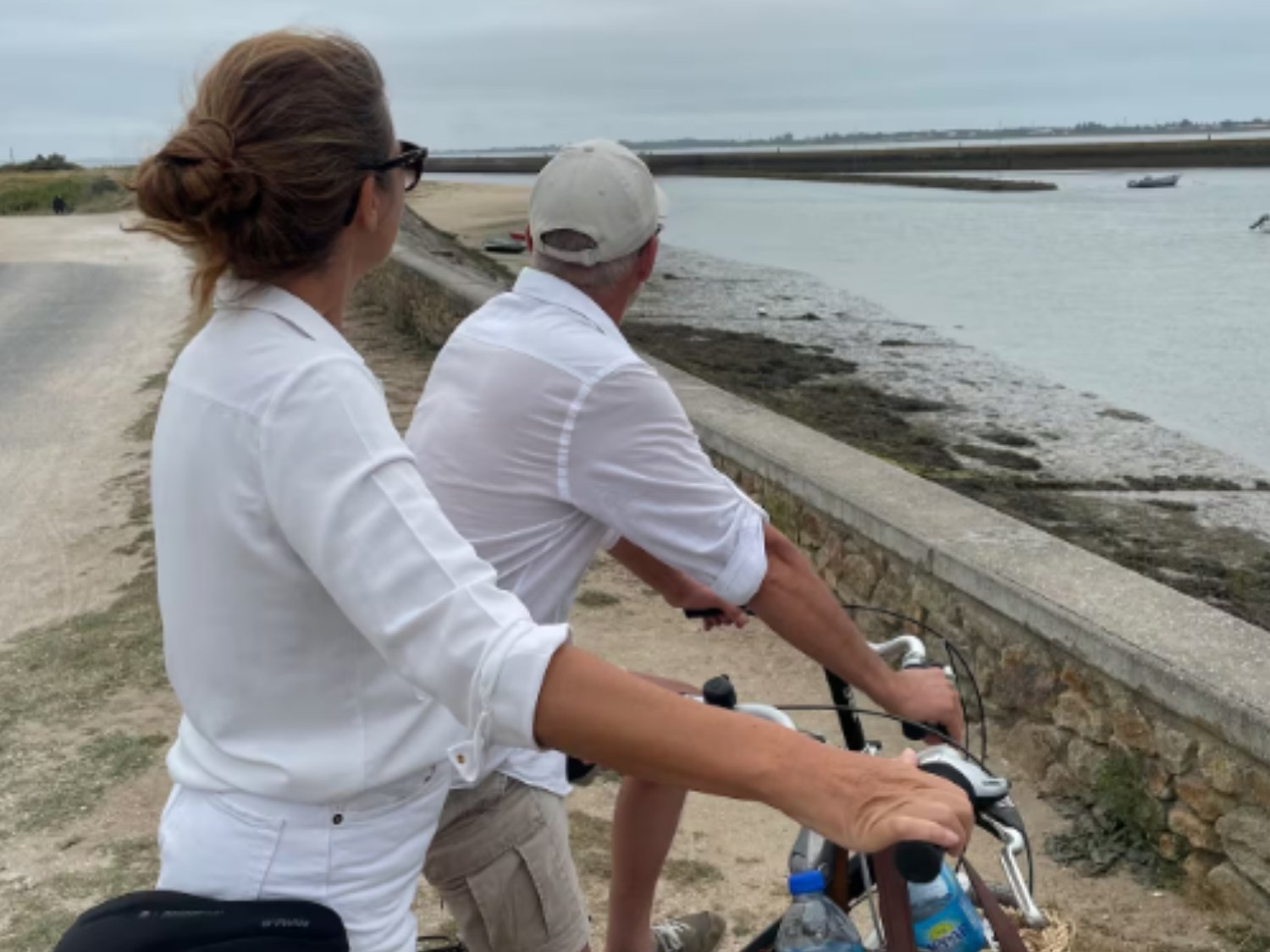 Balade à vélo sur les pistes cyclables de l'île de Noirmoutier
